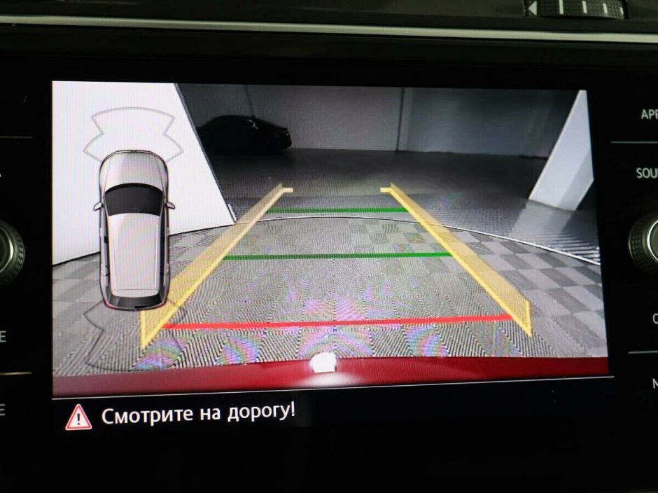 Volkswagen Tiguan, 2.0 л, Робот, 2017 фото 11