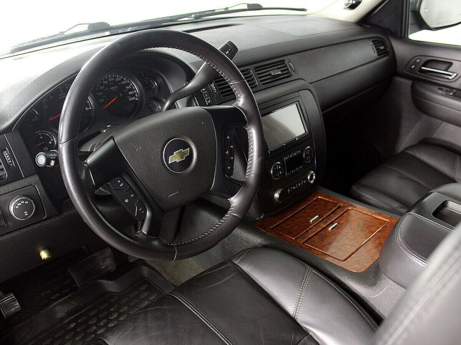 Chevrolet Tahoe, 5.3 л, АТ, 2008 фото 2