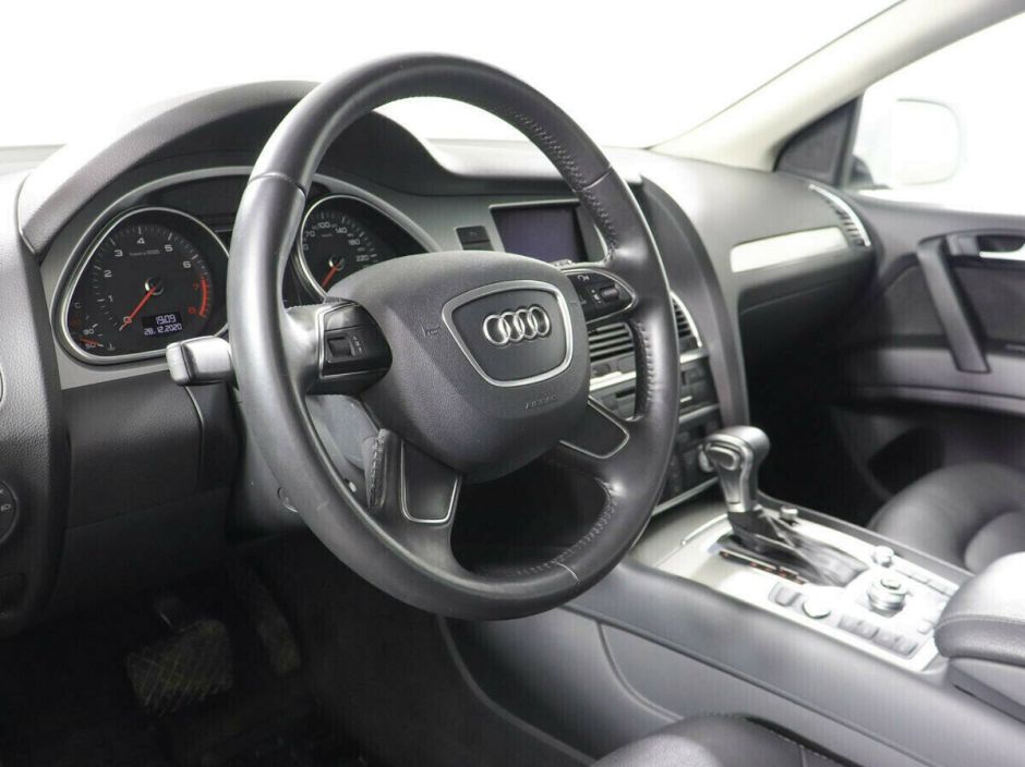 Audi Q7, 3.0 л, АТ, 2012 фото 7
