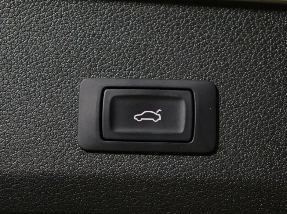 Audi Q7, 3.0 л, АТ, 2012 фото 2