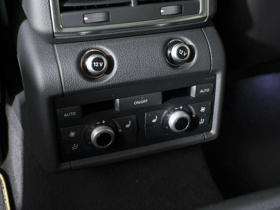 Audi Q7, 3.0 л, АТ, 2012 фото 10