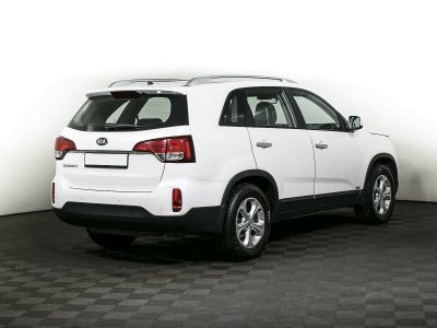 Kia Sorento, 2.4 л, АКПП, 2013 фото 6