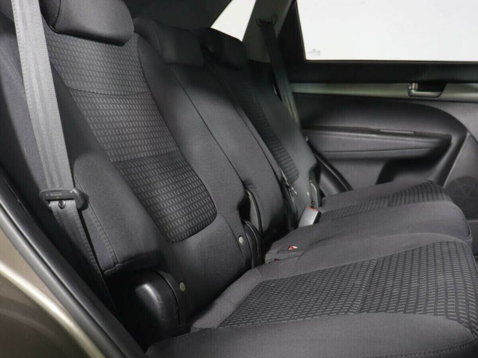 Kia Sorento, 2.4 л, МТ, 2014 фото 2