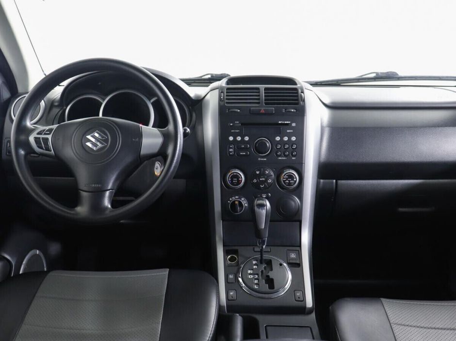 Suzuki Grand Vitara, 2.0 л, МТ, 2008 фото 8