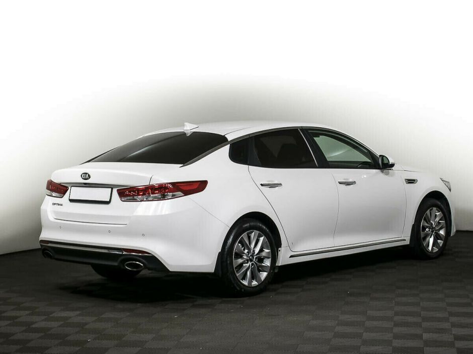 Kia Optima, 2.4 л, АТ, 2016 фото 4