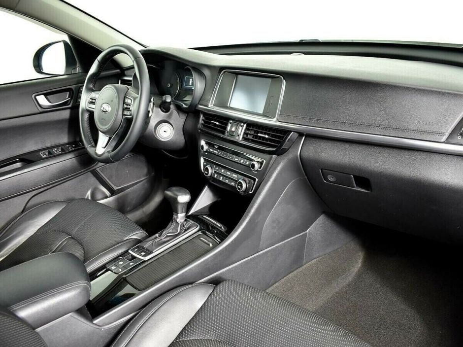 Kia Optima, 2.0 л, АТ, 2017 фото 1