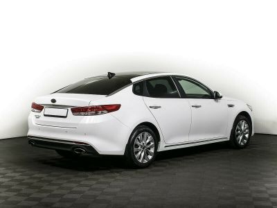 Kia Optima, 2.4 л, АКПП, 2016 фото 4