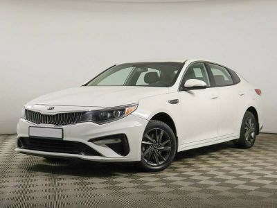 Kia Optima, 2.0 л, АКПП, 2020 фото 3