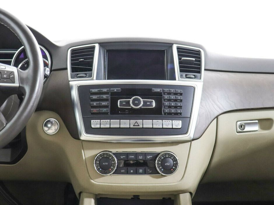 Mercedes-Benz M-Класс, 3.5 л, АТ, 2012 фото 8