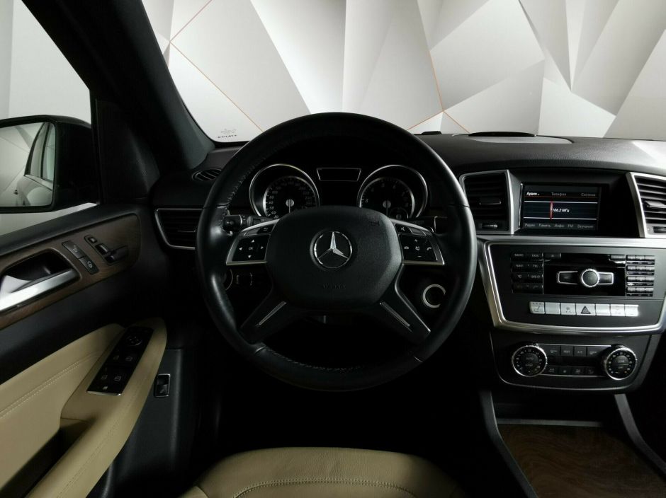 Mercedes-Benz M-Класс, 3.5 л, АТ, 2014 фото 8