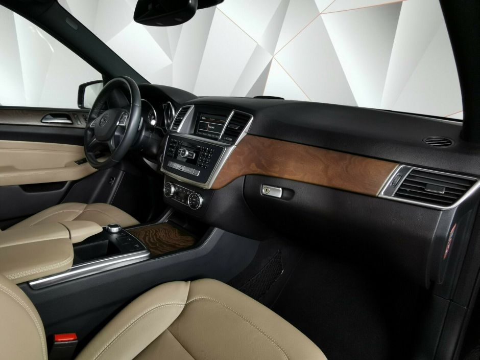 Mercedes-Benz M-Класс, 3.5 л, АТ, 2014 фото 9