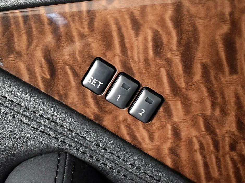 Nissan Patrol, 5.6 л, АТ, 2013 фото 12