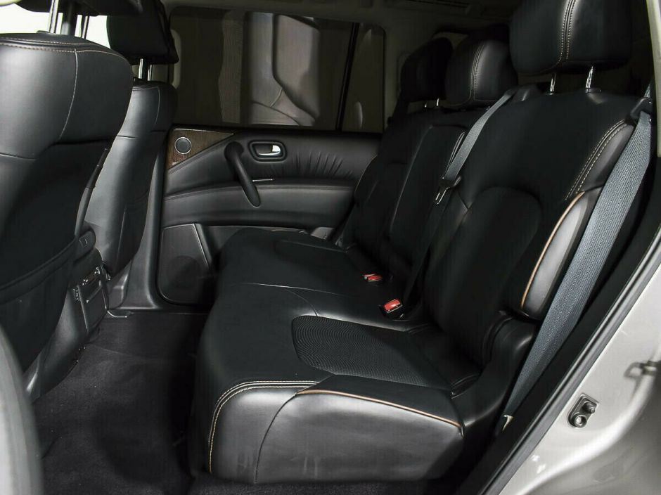 Nissan Patrol, 5.6 л, АТ, 2013 фото 12