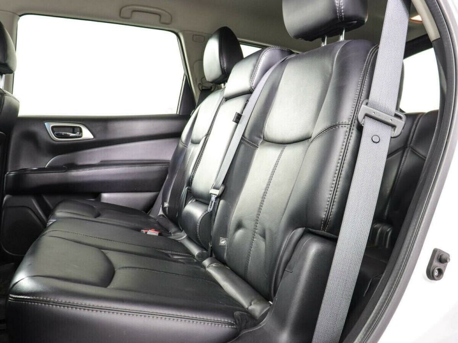Nissan Pathfinder, 3.5 л, Вариатор, 2015 фото 2