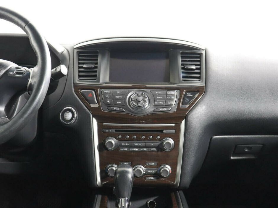 Nissan Pathfinder, 3.5 л, Вариатор, 2016 фото 10