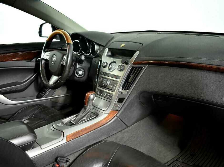 Cadillac CTS, 3.6 л, АТ, 2011 фото 2