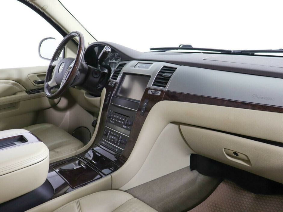 Cadillac Escalade, 6.2 л, АТ, 2012 фото 7