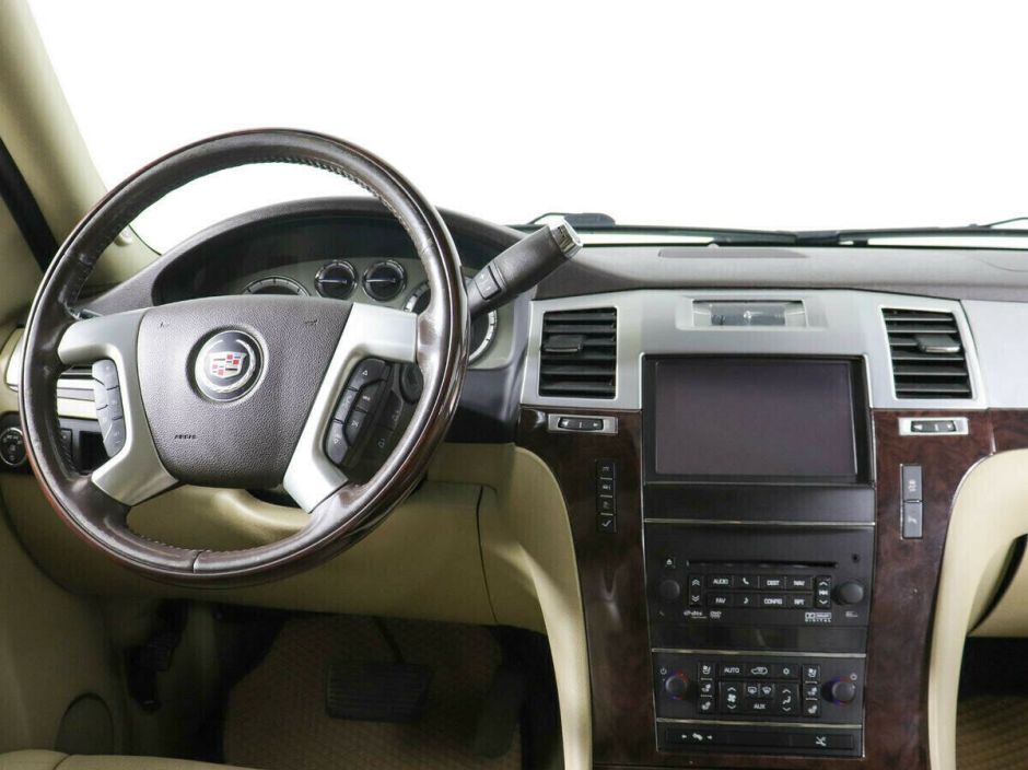 Cadillac Escalade, 6.2 л, АТ, 2012 фото 9