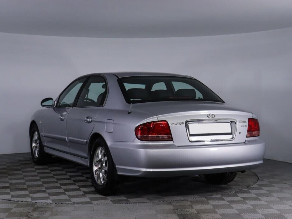 Hyundai Sonata, 2.7 л, МТ, 2007 фото 6