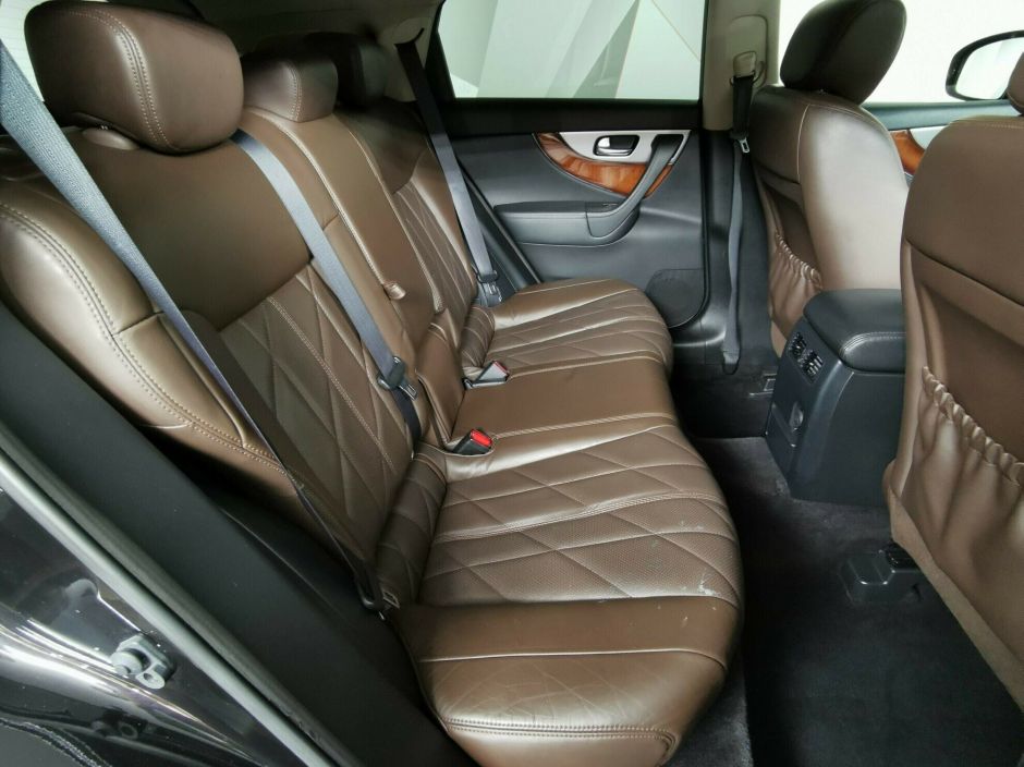 Infiniti FX, 3.7 л, АТ, 2012 фото 8