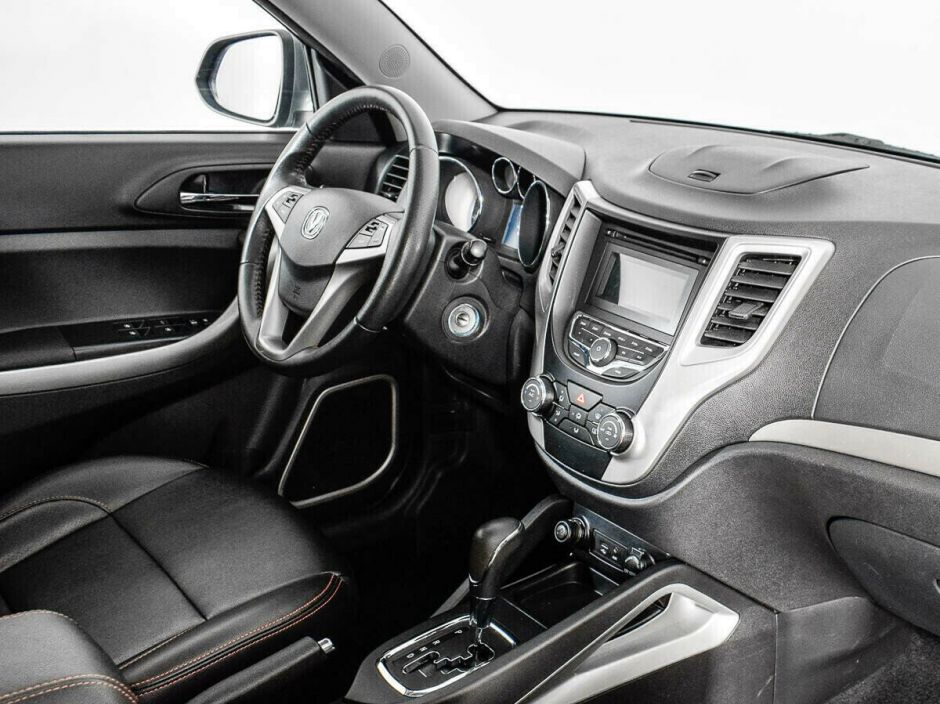 Changan CS35, 1.6 л, АТ, 2014 фото 2