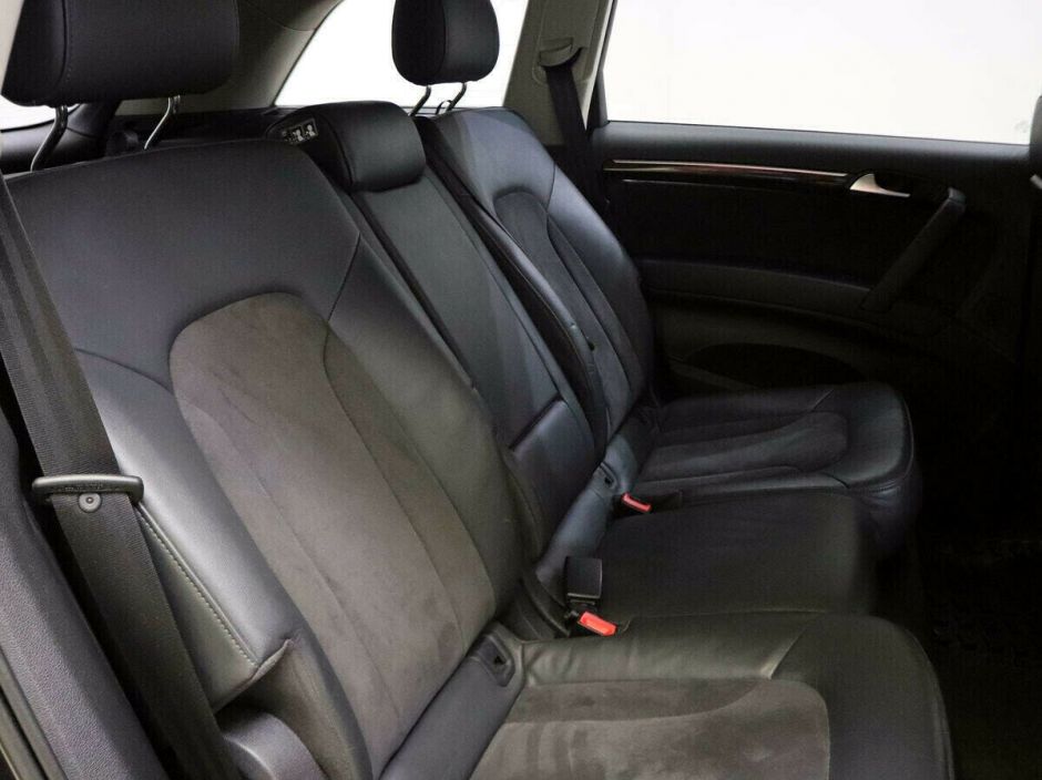 Audi Q7, 3.0 л, АТ, 2011 фото 9