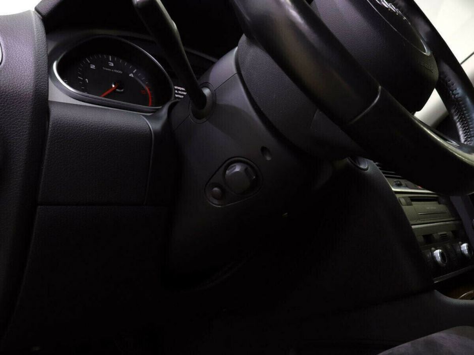 Audi Q7, 3.0 л, АТ, 2011 фото 1