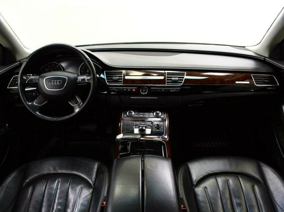 Audi A8, 4.2 л, АТ, 2012 фото 9
