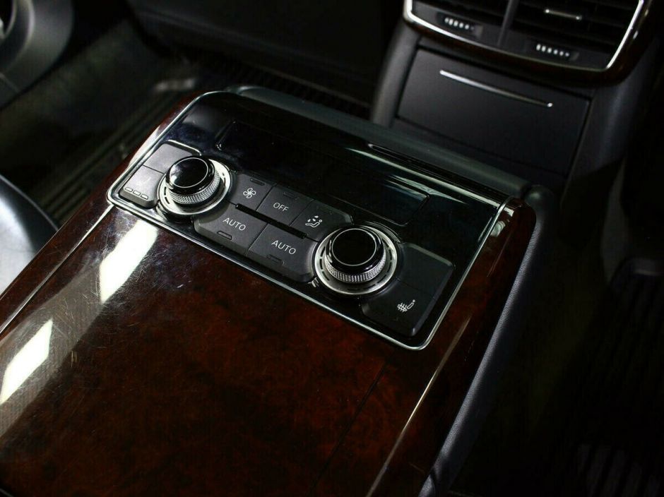 Audi A8, 4.2 л, АТ, 2012 фото 10