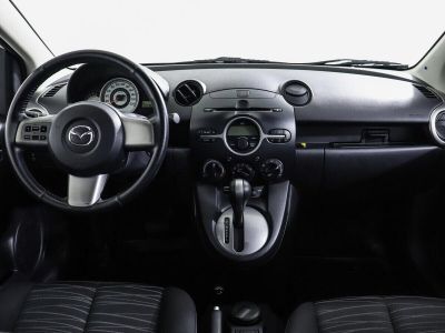 Mazda 2, 1.5 л, АКПП, 2009 фото 8