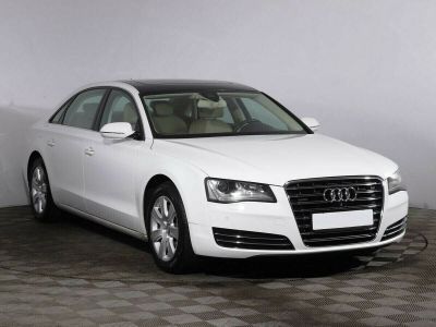 Audi A8, 3.0 л, АКПП, 2013 фото 4