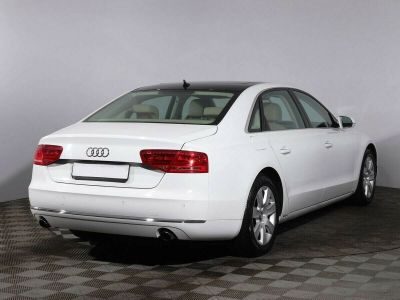 Audi A8, 3.0 л, АКПП, 2013 фото 8