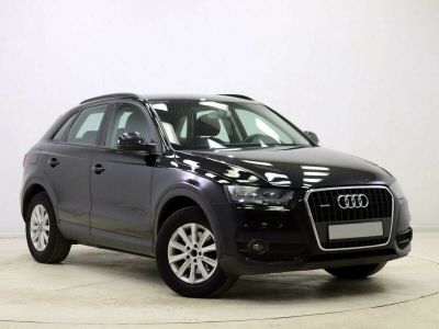 Audi Q3, 2.0 л, РКПП, 2011 фото 5