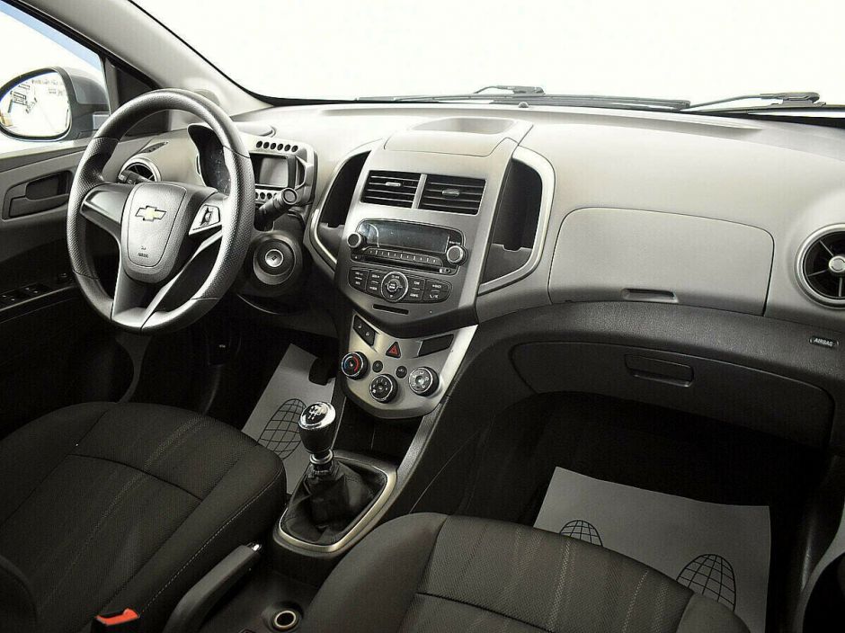 Chevrolet Aveo, 1.6 л, МТ, 2015 фото 2