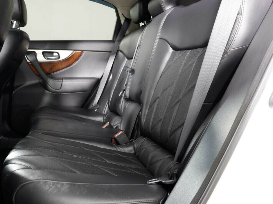 Infiniti FX, 3.7 л, АТ, 2010 фото 1
