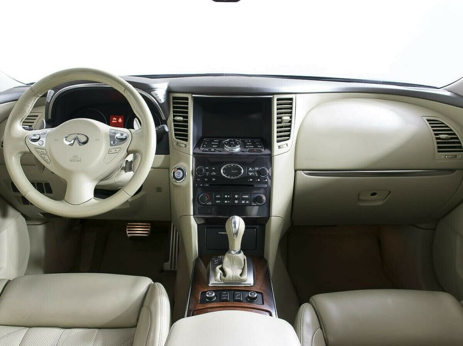 Infiniti FX, 3.7 л, АТ, 2010 фото 10