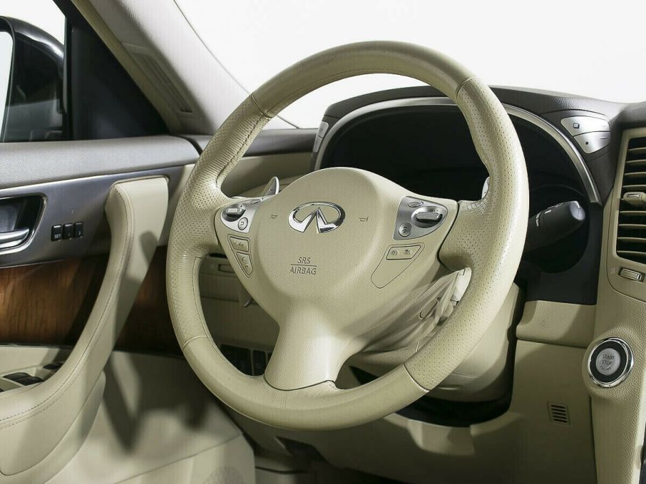 Infiniti FX, 3.7 л, АТ, 2010 фото 2