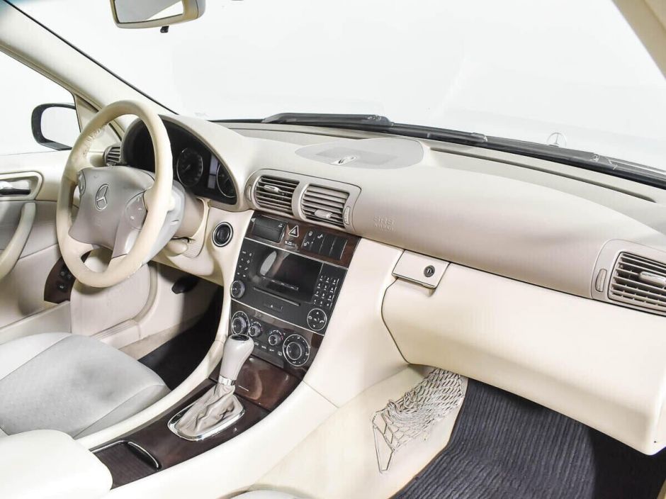 Mercedes-Benz C-Класс, 2.5 л, АТ, 2007 фото 10