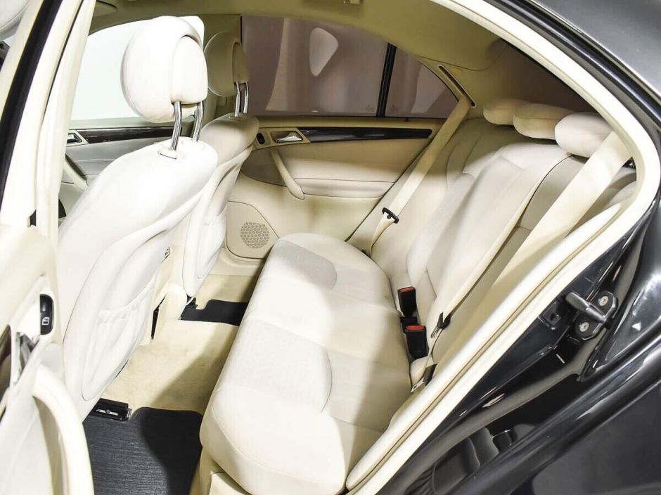 Mercedes-Benz C-Класс, 2.5 л, АТ, 2007 фото 1