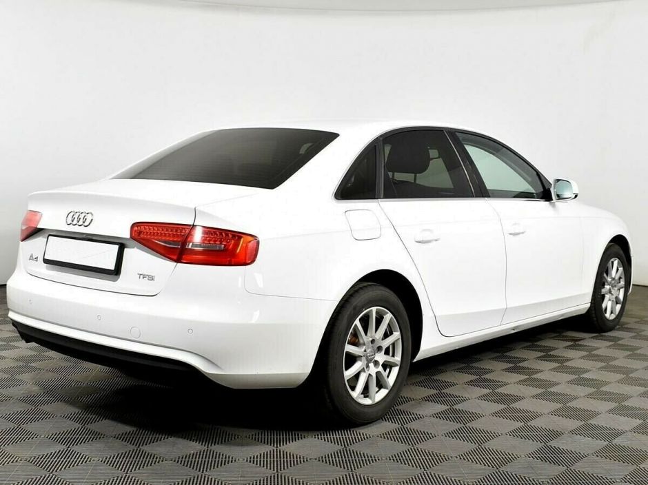 Audi A4, 1.8 л, Вариатор, 2015 фото 5