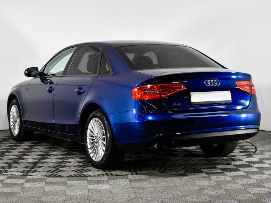 Audi A4, 1.8 л, Вариатор, 2012 фото 6