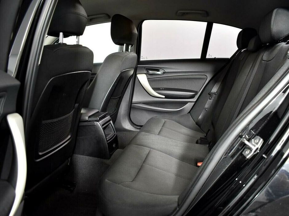 BMW 1 серии, 1.5 л, АТ, 2017 фото 1