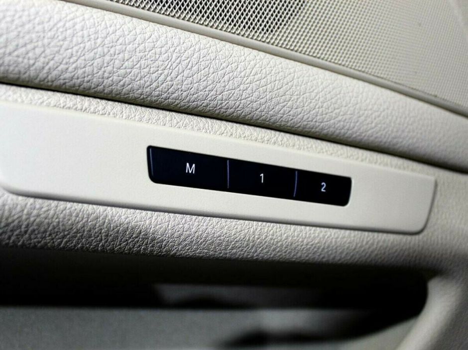 BMW 5 серии, 2.0 л, АТ, 2014 фото 1