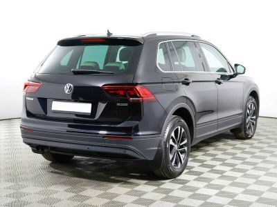 Volkswagen Tiguan, 2.0 л, РКПП, 2019 фото 6