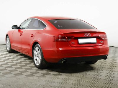 Audi A5, 2.0 л, РКПП, 2010 фото 5