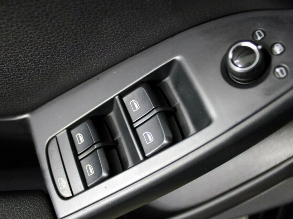 Audi A5, 2.0 л, Робот, 2011 фото 1