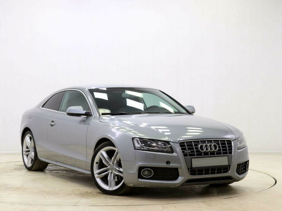 Audi A5, 2.0 л, Робот, 2010 фото 4