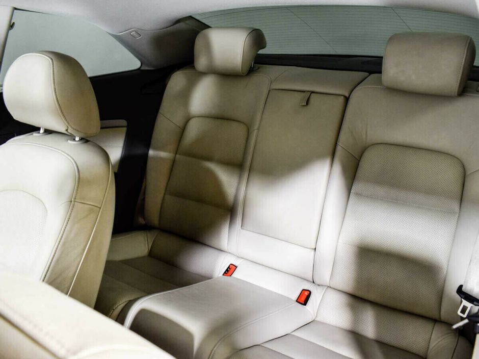 Audi A5, 1.8 л, Вариатор, 2010 фото 1