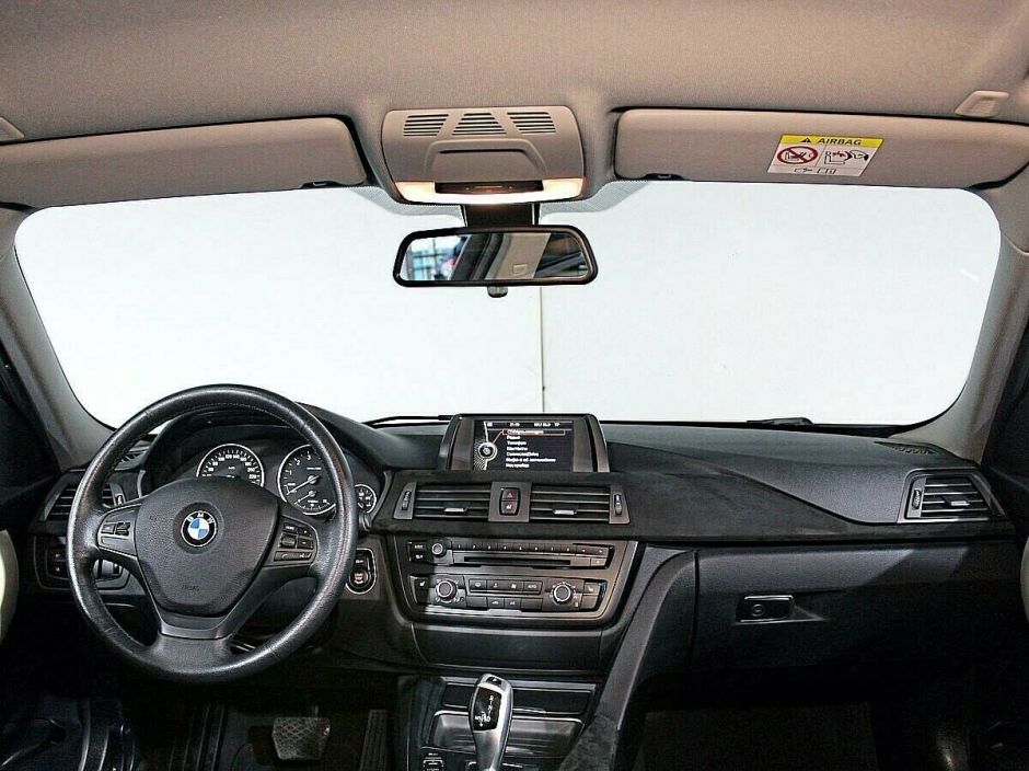 BMW 3 серии, 2.0 л, АТ, 2013 фото 6