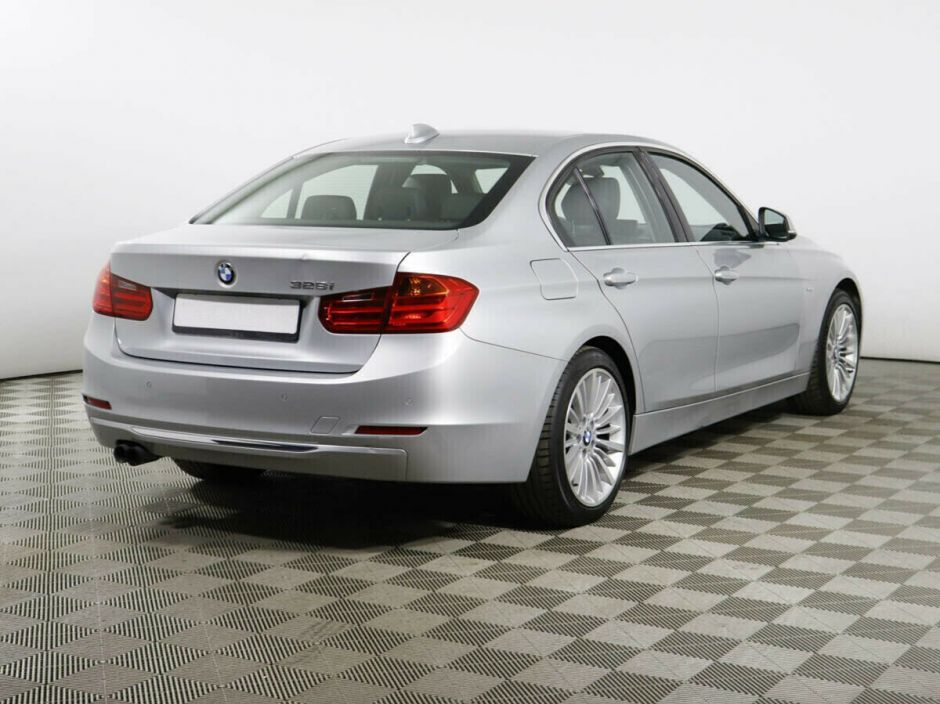 BMW 3 серии, 2.0 л, АТ, 2012 фото 6